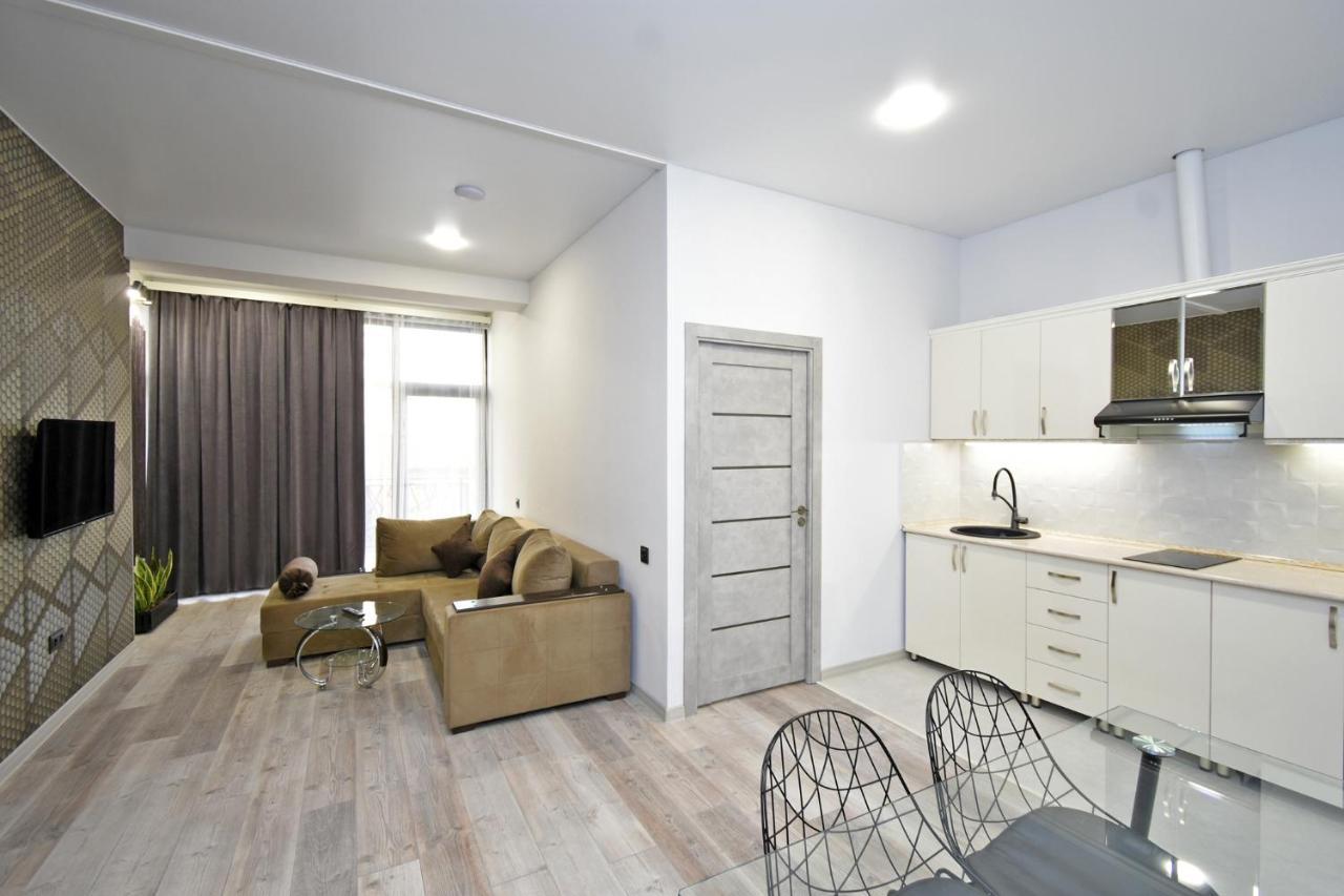 New Apartment In Yerevan City Center Exteriör bild