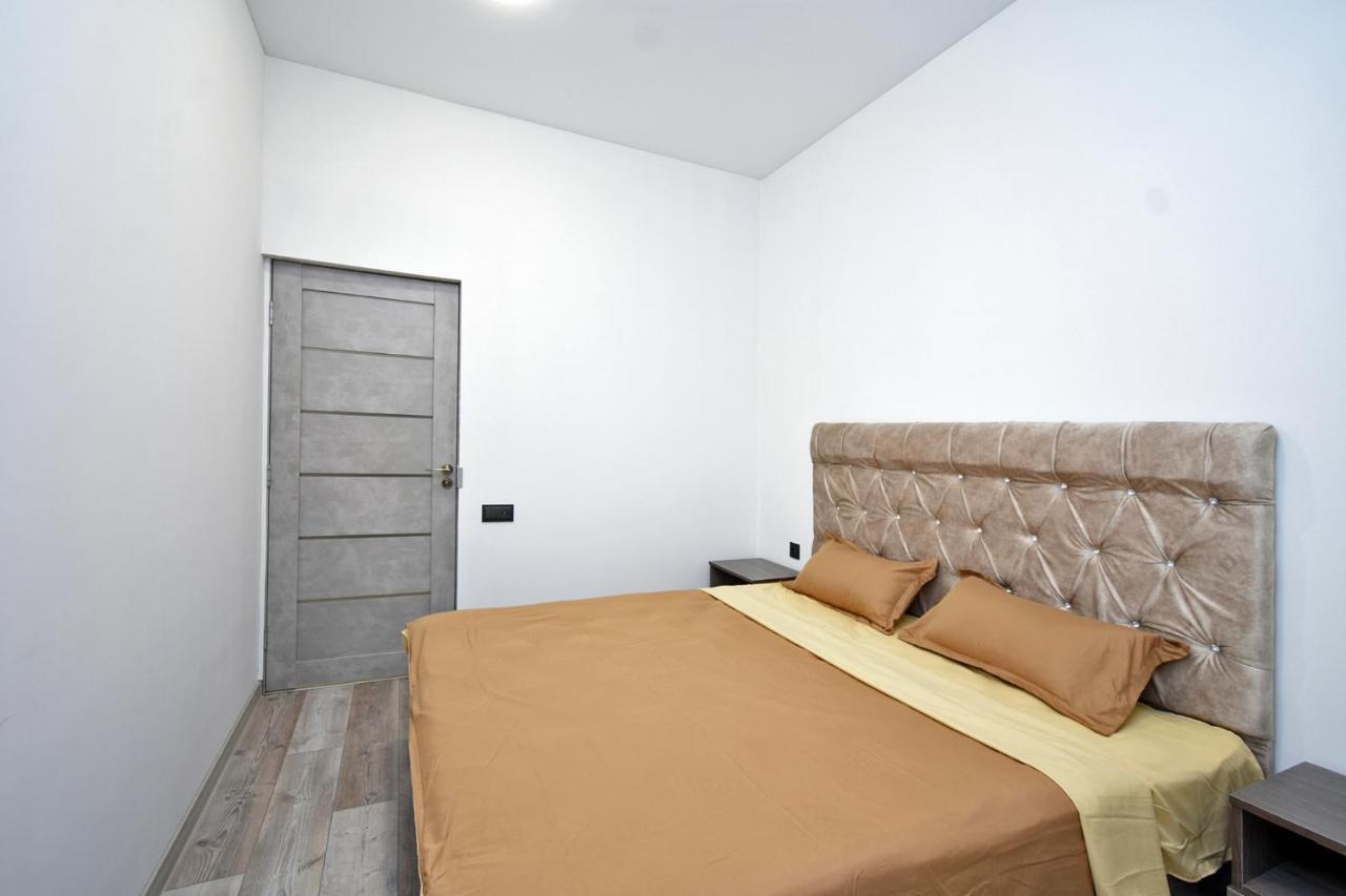 New Apartment In Yerevan City Center Exteriör bild