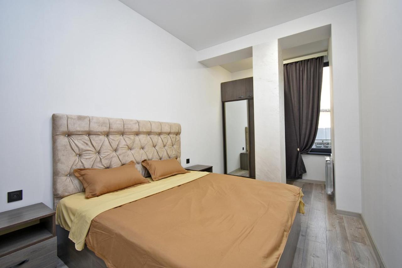 New Apartment In Yerevan City Center Exteriör bild